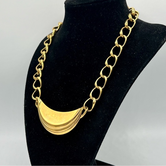 Vintage MONET gold statement collar necklace choker 16” - Picture 9 of 9